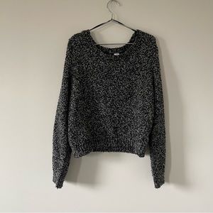 H&M medium cropped sweatshirt